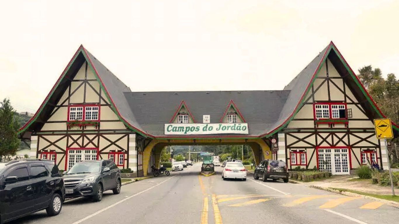 Destinos brasileiros que parecem internacionais (mas são no Brasil!)